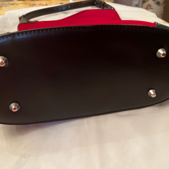 Joy Mangano unique Red and Black tote bag like new condition - Picture 4 of 10